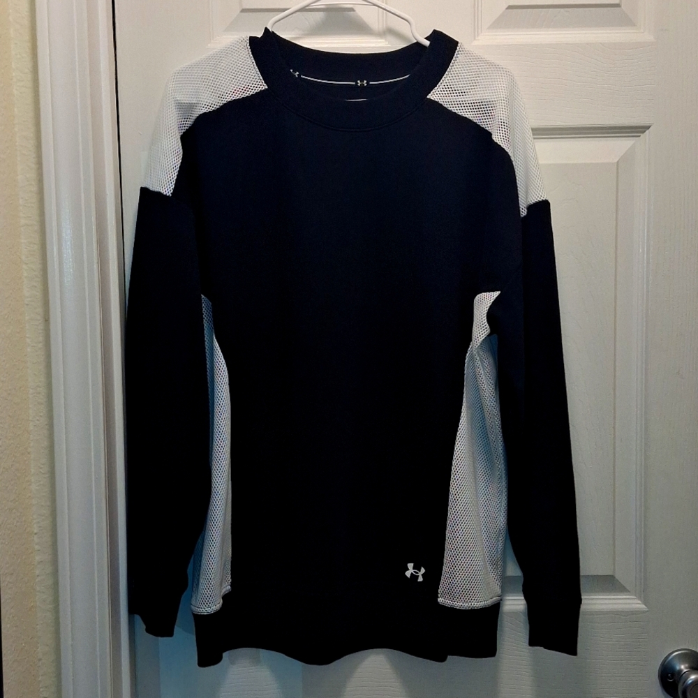NWOT Under Armour Loose Sweatshirt